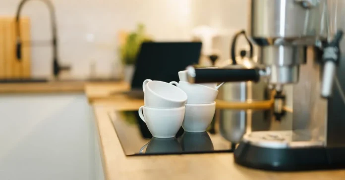 Espressor automat sau cu capsule: care iese mai ieftin în timp