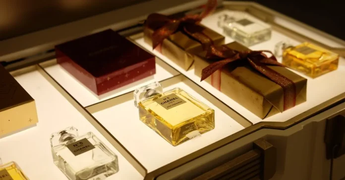 Seturi cadou de cosmetice pentru Crăciun: cum alegi